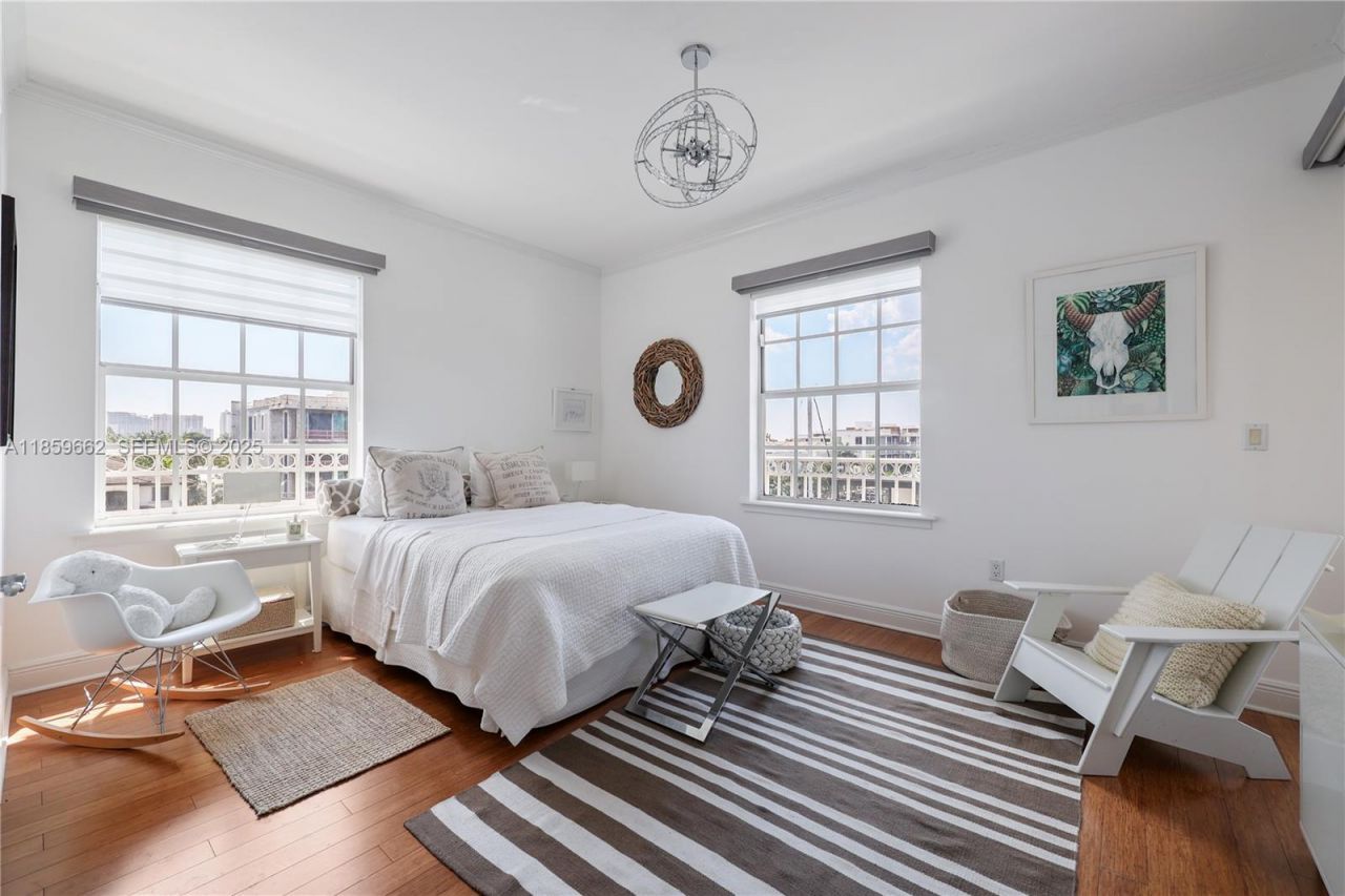 110 Hendricks Isle, Unit 13, Fort Lauderdale, FL 33301 Photo