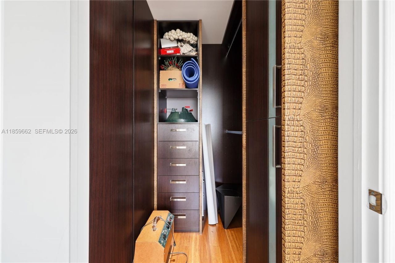 110 Hendricks Isle, Unit 13, Fort Lauderdale, FL 33301 Photo