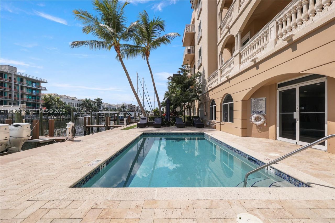 110 Hendricks Isle, Unit 13, Fort Lauderdale, FL 33301 Photo