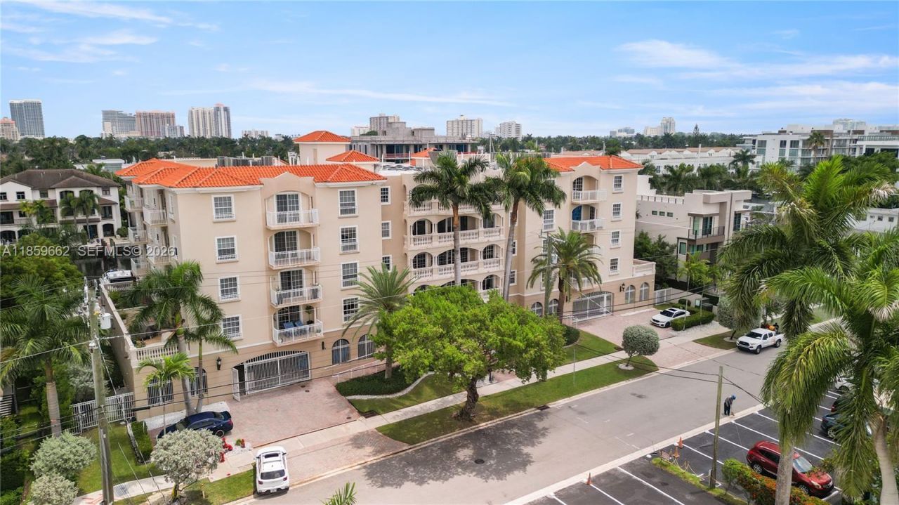 110 Hendricks Isle, Unit 13, Fort Lauderdale, FL 33301 Photo