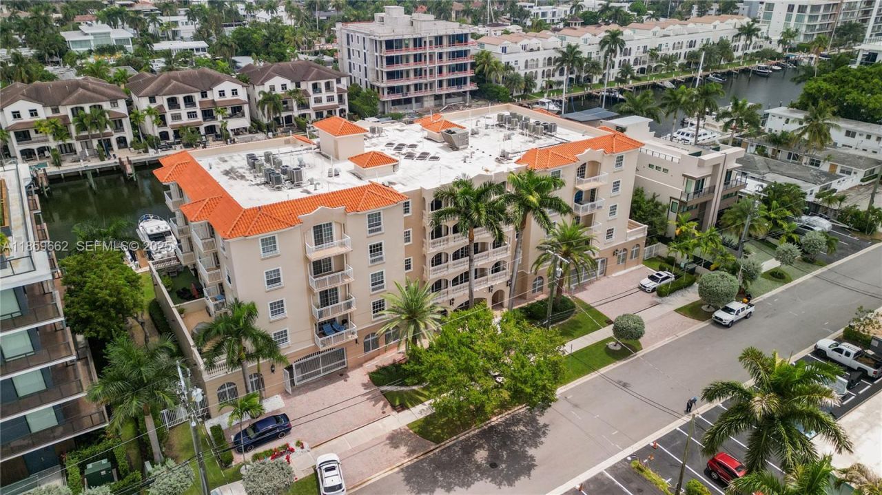 110 Hendricks Isle, Unit 13, Fort Lauderdale, FL 33301 Photo