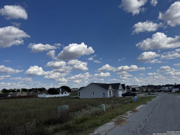 144 Turnberry, La Vernia, TX 78121