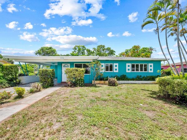 636 NW 5th Street Street, Boynton Beach, FL 33435