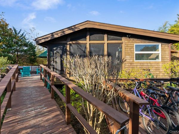 19 Crescent Avenue, Seaview, NY 11770