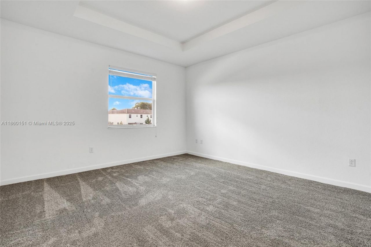 12609 NW 23rd Pl, Unit 12609, Miami, FL 33167 Photo