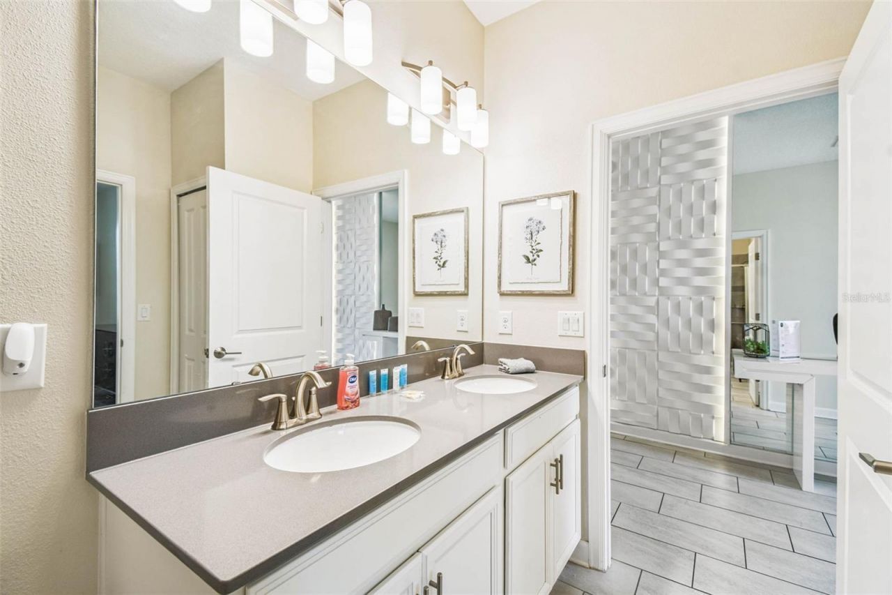 8844 Cruden Bay Court, Davenport, FL 33896 Photo