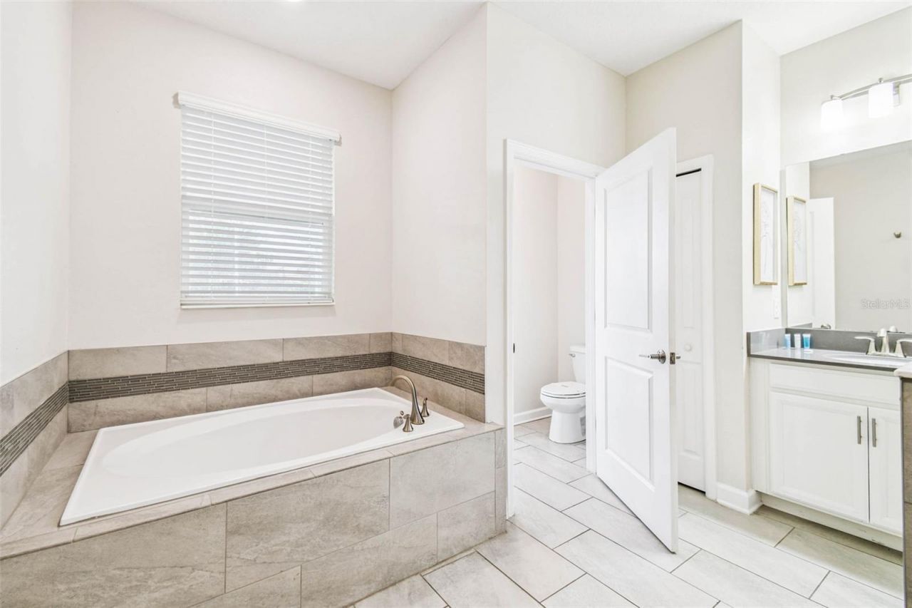 8844 Cruden Bay Court, Davenport, FL 33896 Photo