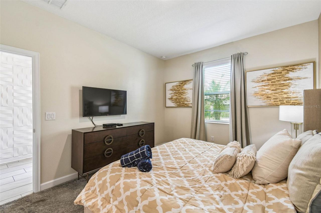 8844 Cruden Bay Court, Davenport, FL 33896 Photo