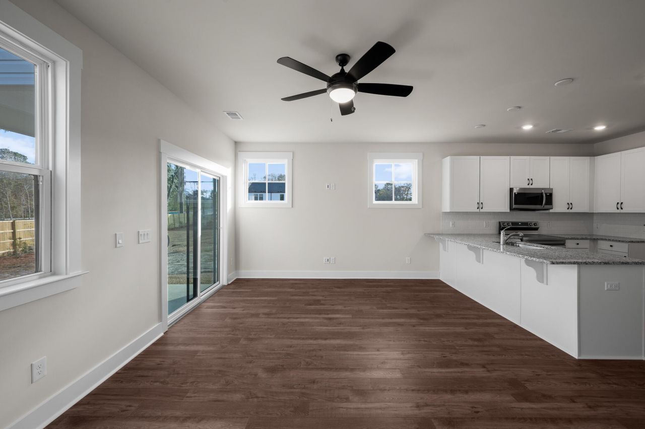 362 Bremerton Drive Photo 13