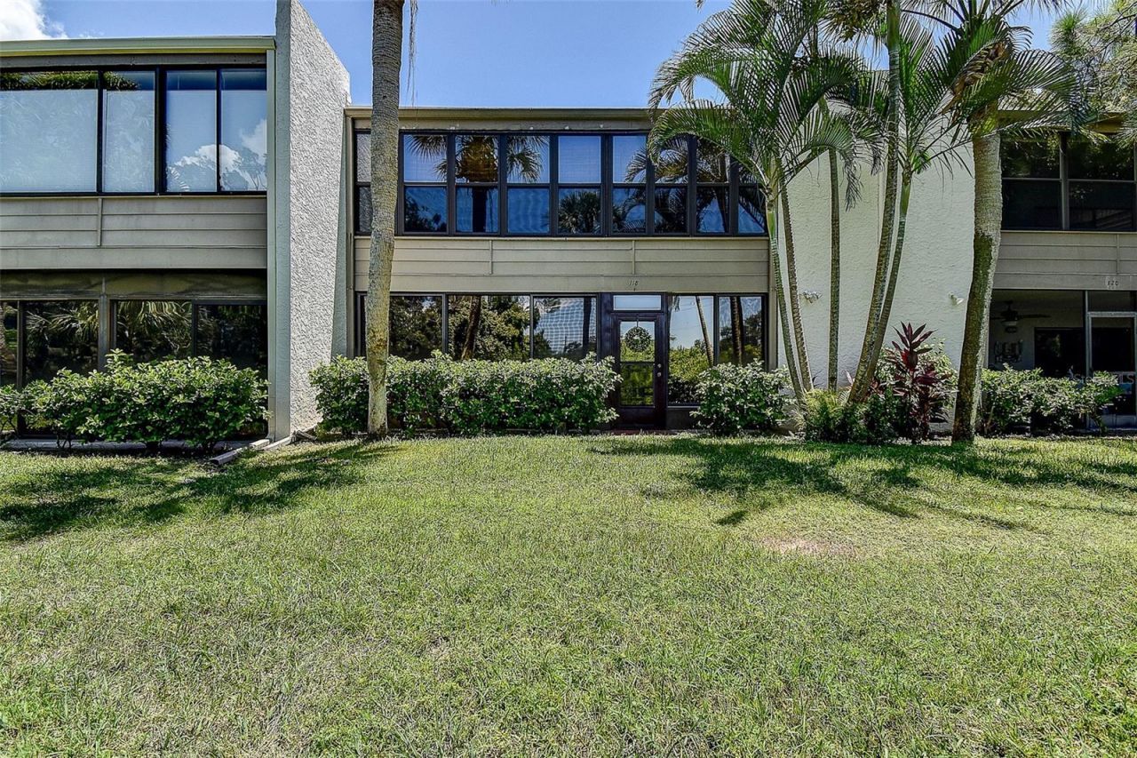 118 Pinehurst Drive, Unit 118D, Bradenton, FL 34210 Photo