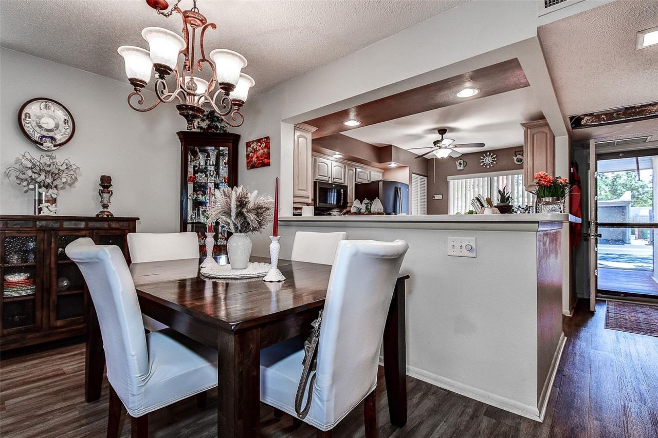 118 Pinehurst Drive, Unit 118D, Bradenton, FL 34210 Photo