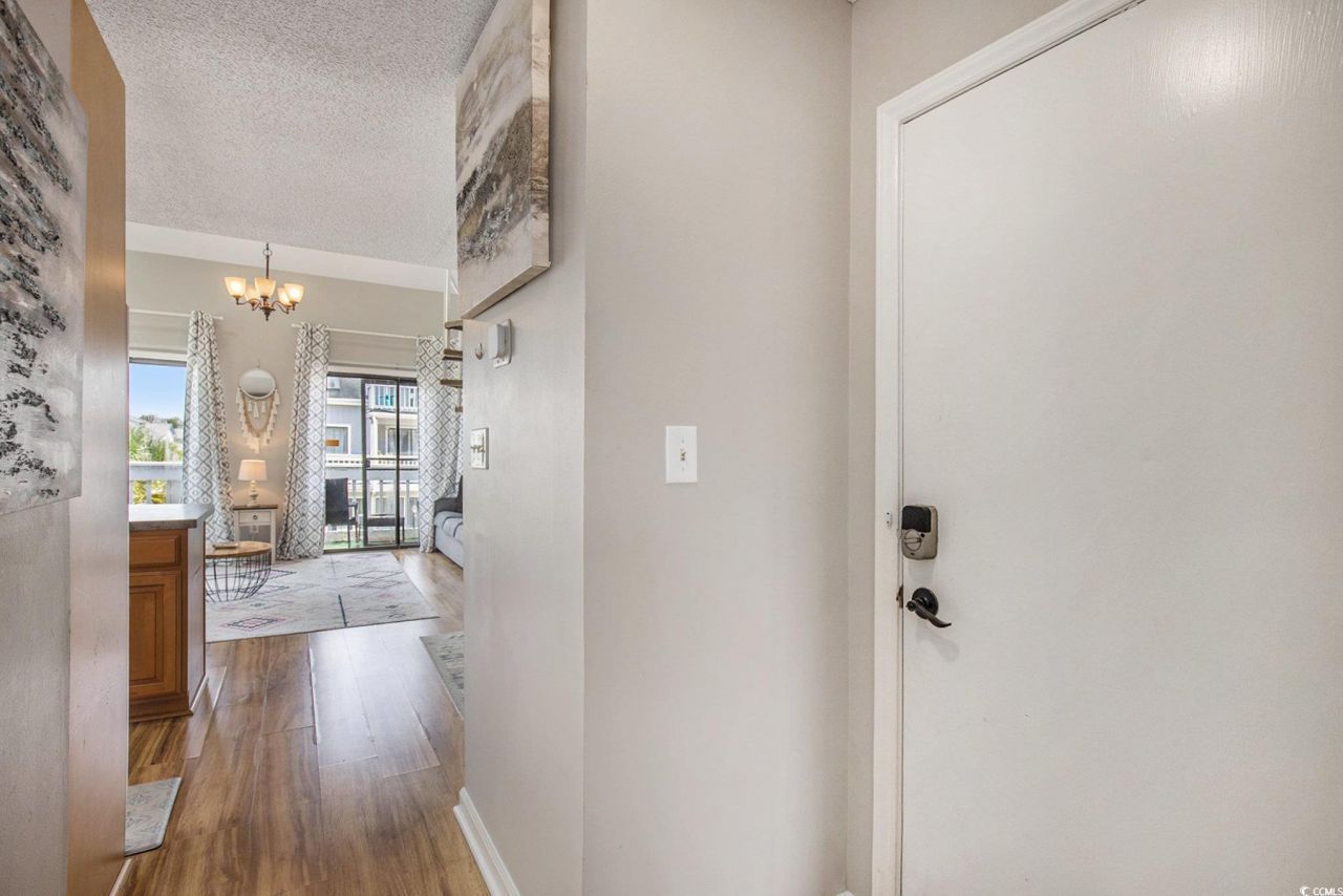 3700 Golf Colony Dr. Photo 6