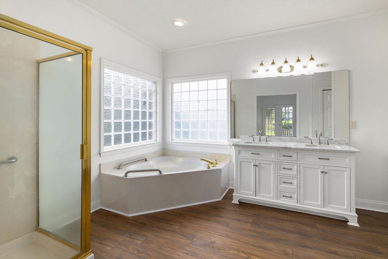 233 Plantation Drive Photo 30