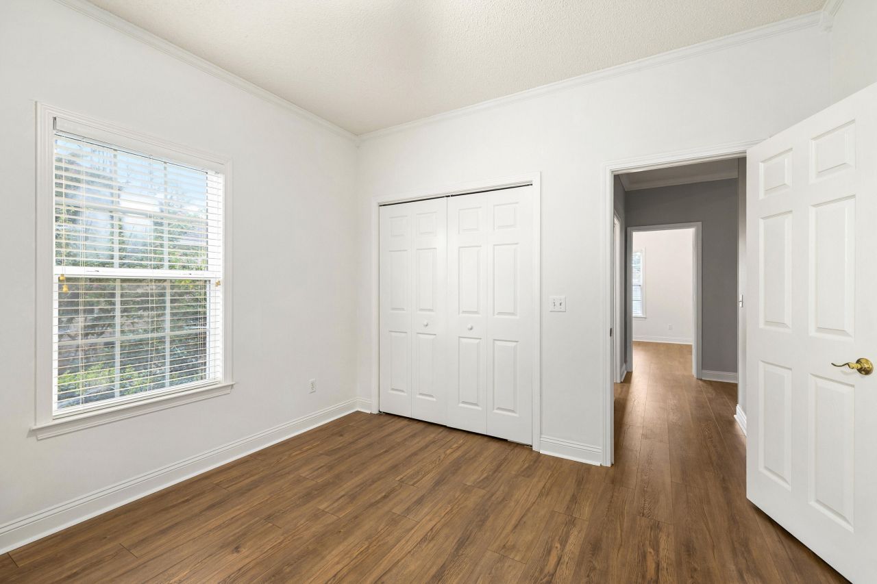 233 Plantation Drive Photo 37