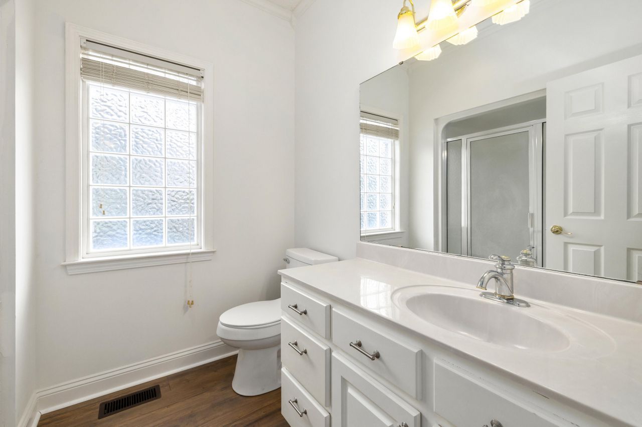 233 Plantation Drive Photo 38