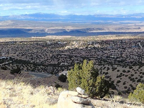 88 Overlook Drive, Placitas, NM 87043