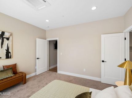 3834 Lakeside Drive, Unit 18, Reno, NV 89509 Photo