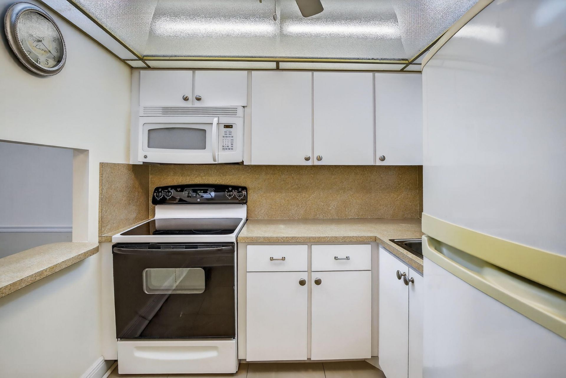 2951 Sunrise Lakes Drive E, Unit 107, Sunrise, FL 33322 Photo