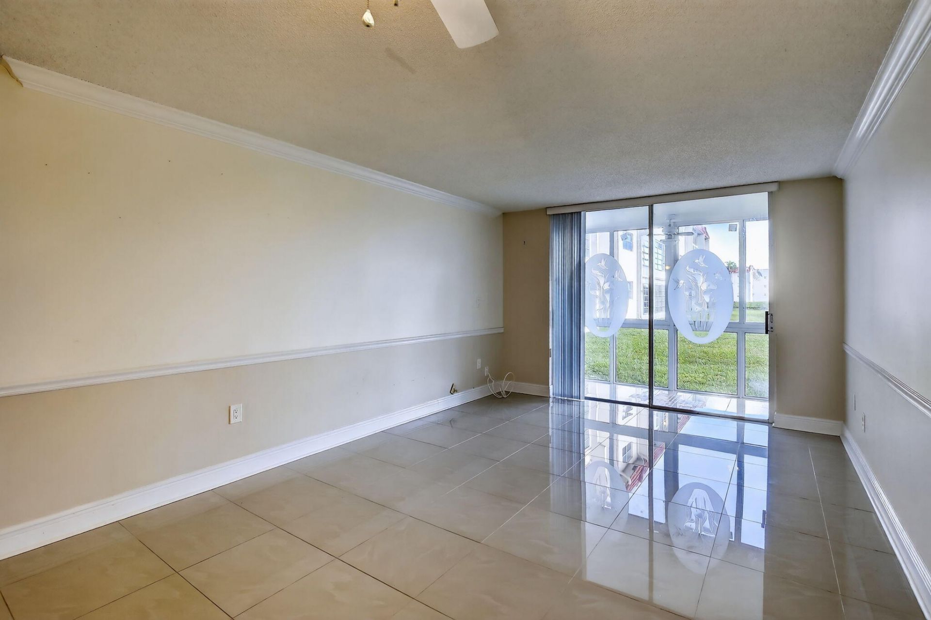 2951 Sunrise Lakes Drive E, Unit 107, Sunrise, FL 33322 Photo