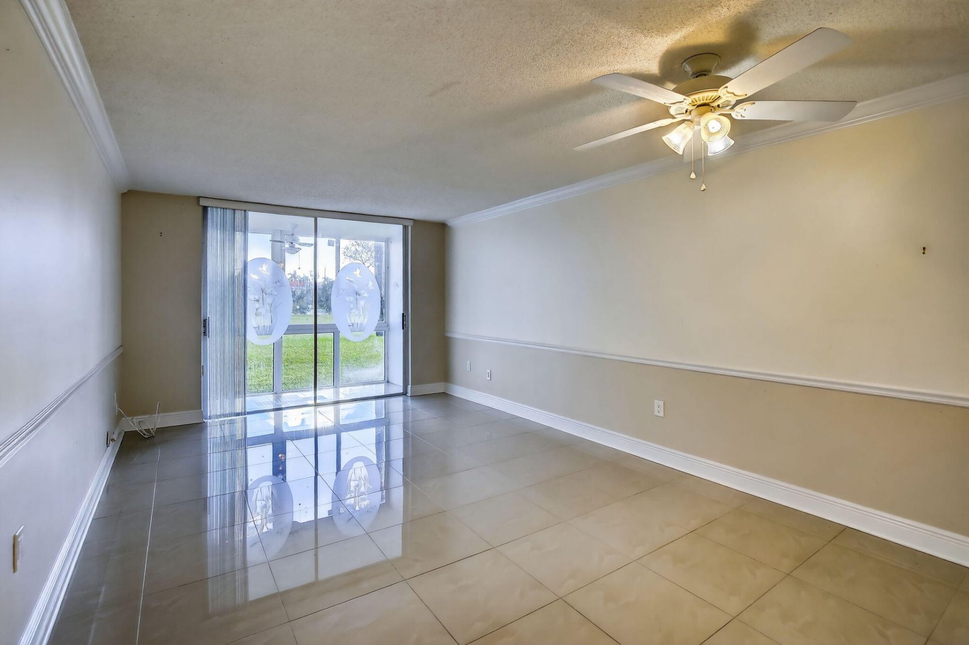 2951 Sunrise Lakes Drive E, Unit 107, Sunrise, FL 33322 Photo