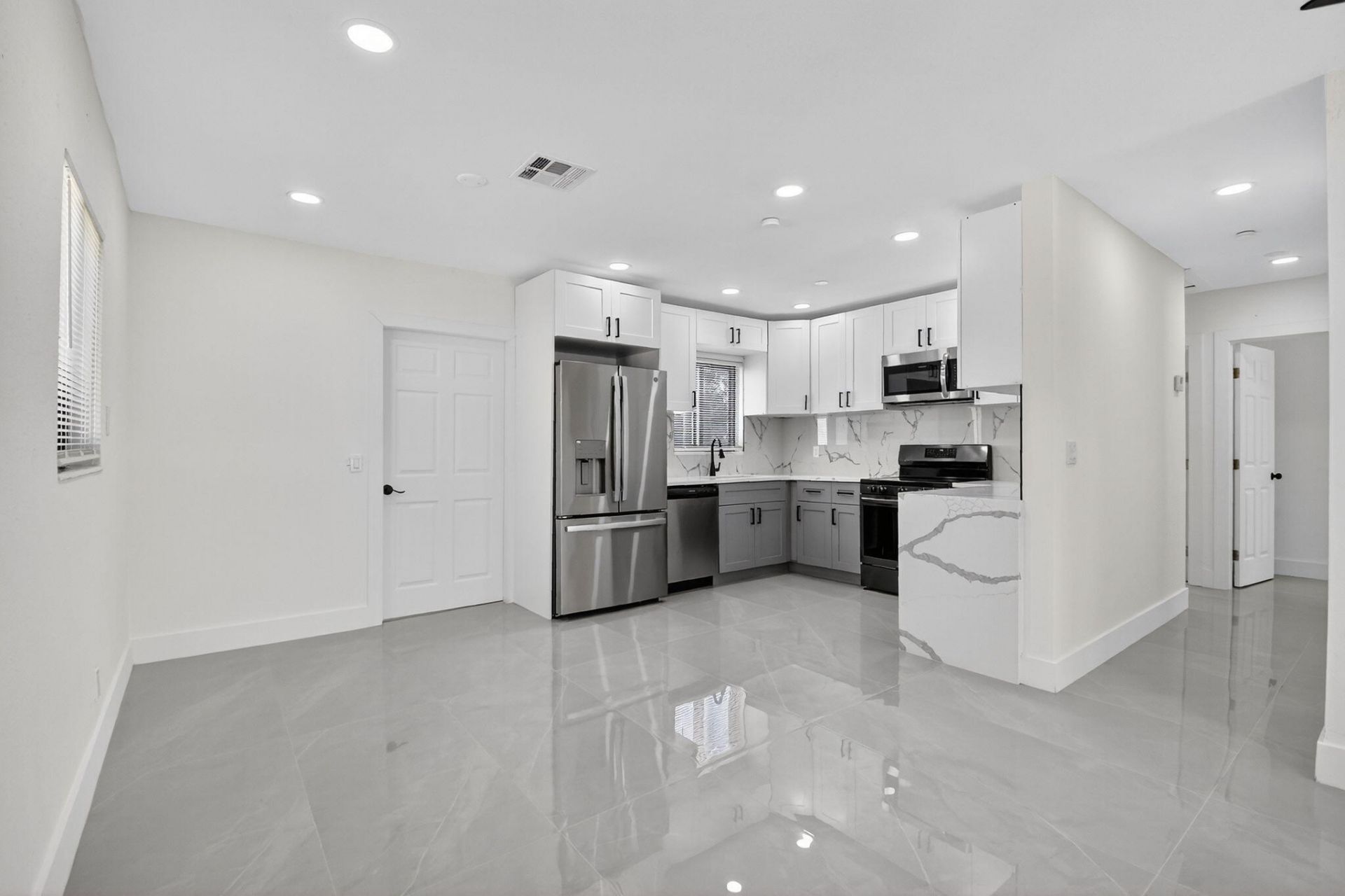 534 W Martin Luther King Jr Boulevard, Boynton Beach, FL 33435 Photo