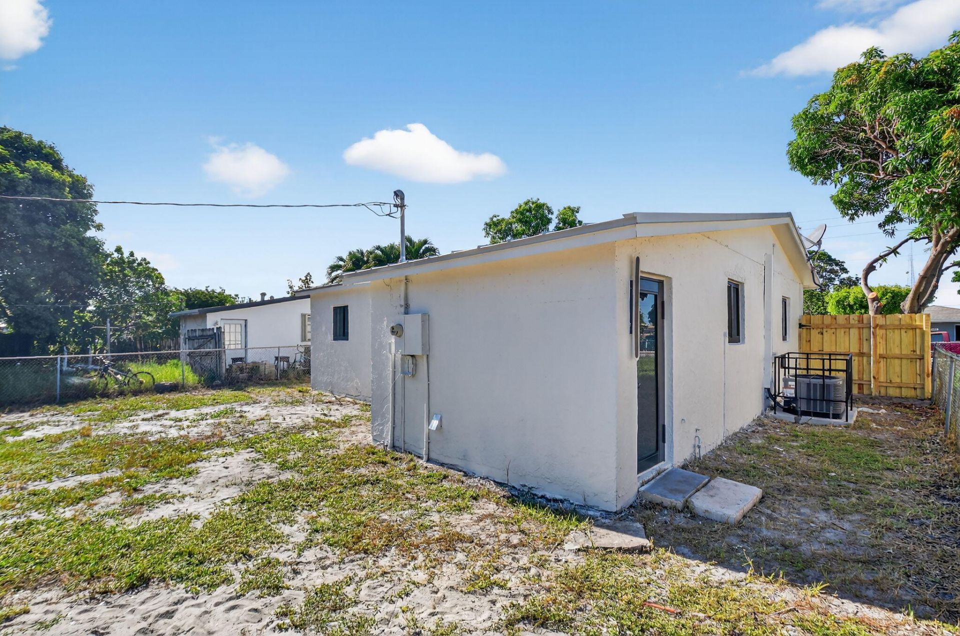 534 W Martin Luther King Jr Boulevard, Boynton Beach, FL 33435 Photo