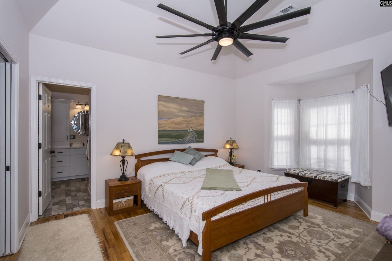 1377 Pine Road Photo 15