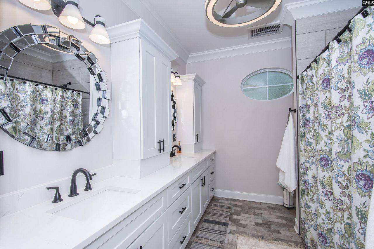 1377 Pine Road Photo 17