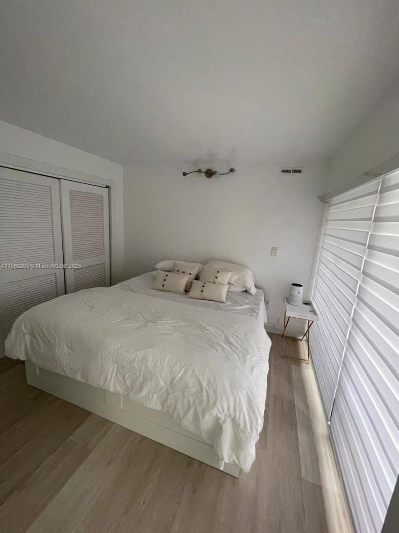 3036 SW 27th Ave, Unit 5, Miami, FL 33133 Photo