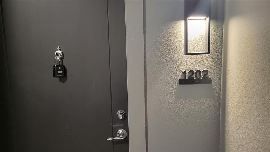 4801 Springdale Rd, Unit 1202, Austin, TX 78723 Main Photo