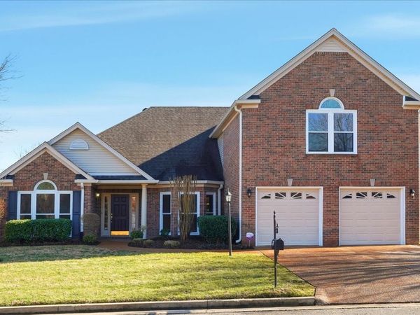 901 Leblanc Ct, Nashville, TN 37221