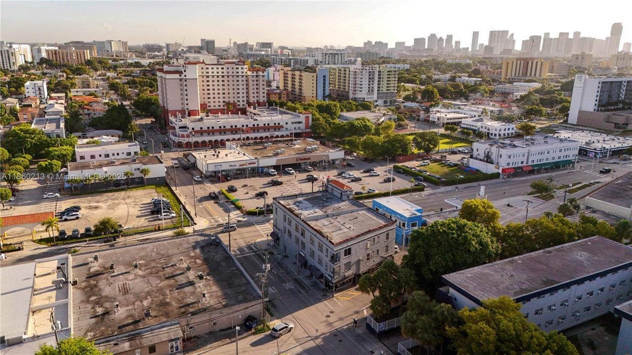 1274 W Flagler St, Miami, FL 33135 Photo