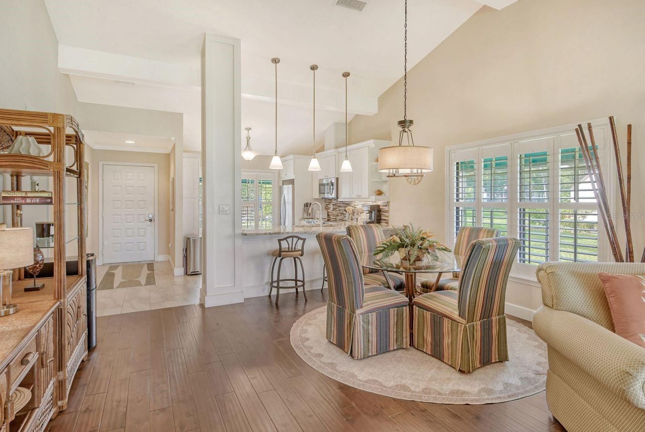 6041 Clubside Drive, Unit 6041, Sarasota, FL 34243 Photo