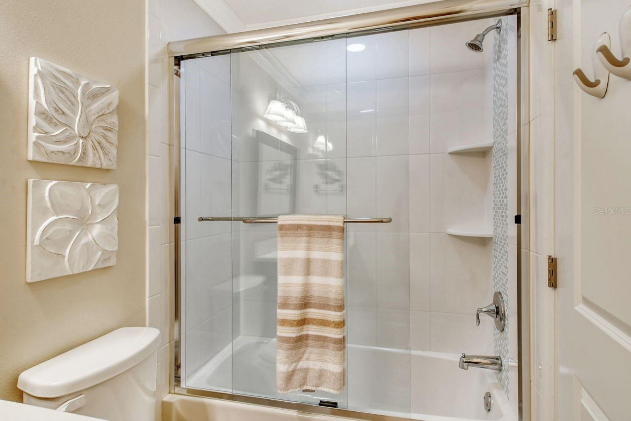 6041 Clubside Drive, Unit 6041, Sarasota, FL 34243 Photo