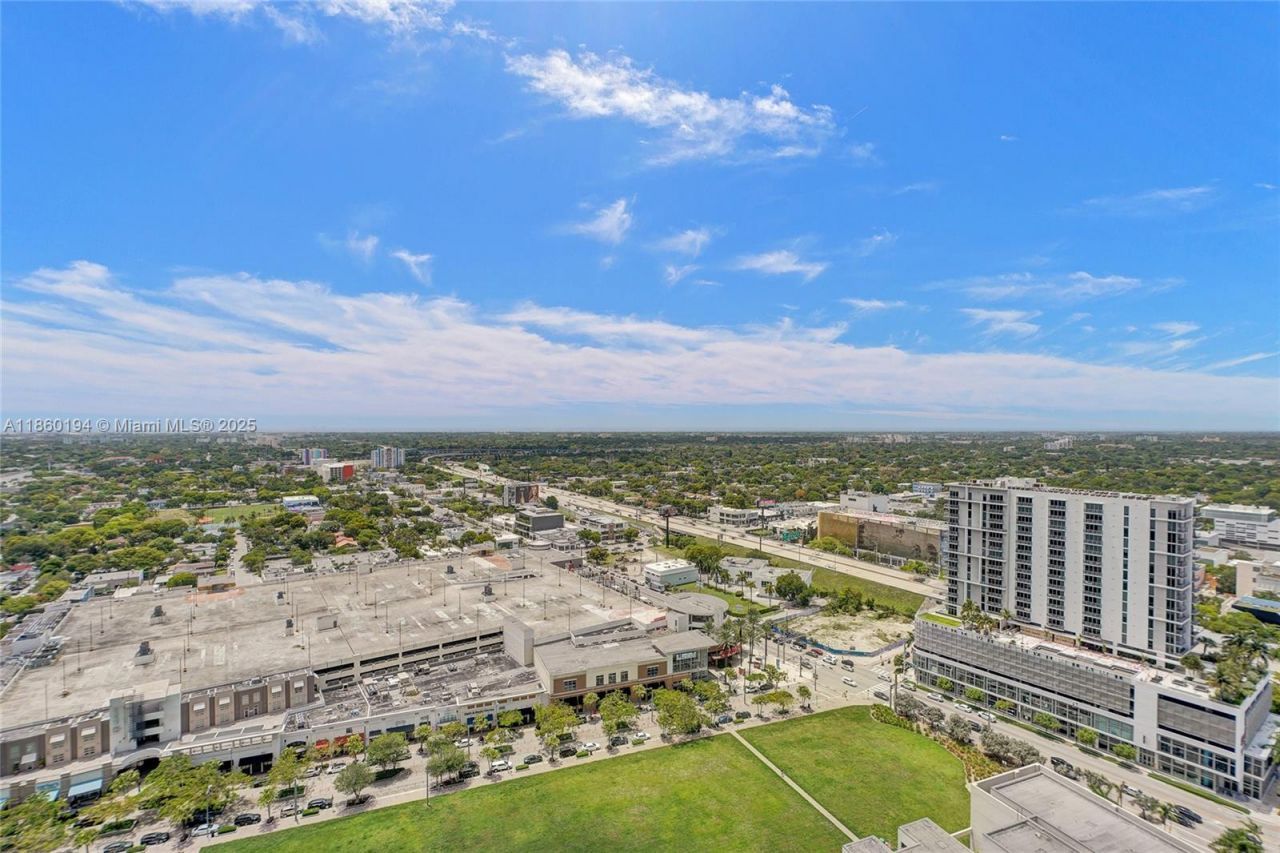 121 NE 34th St, Unit 2809, Miami, FL 33137 Photo