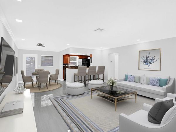 2755 NE 28th Avenue, Unit F2, Lighthouse Point, FL 33064