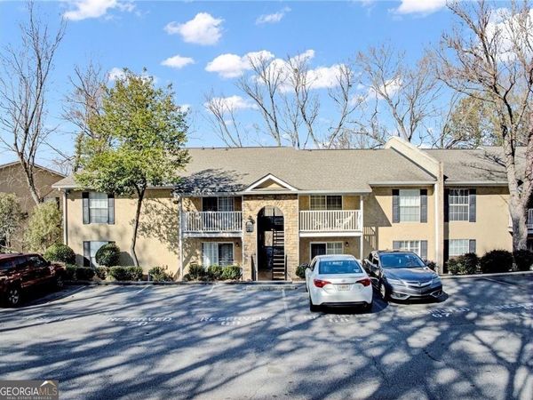 2955 Seven Pine Lane, Unit 204, Atlanta, GA 30339