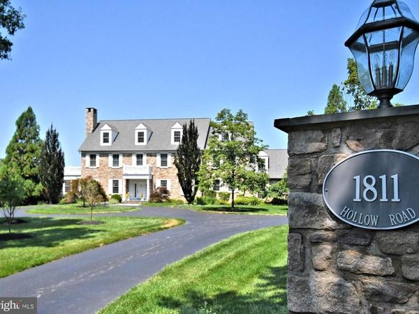 1811 HOLLOW ROAD, COLLEGEVILLE, PA 19426