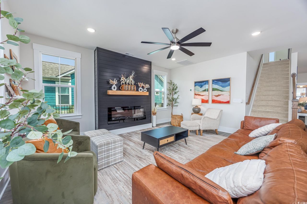 201 Delano Way Photo 11