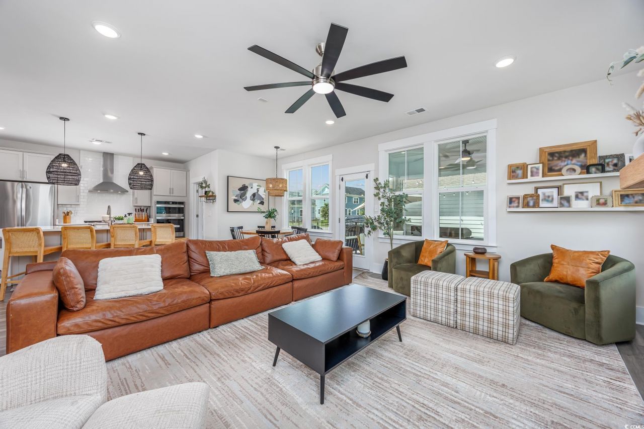 201 Delano Way Photo 12