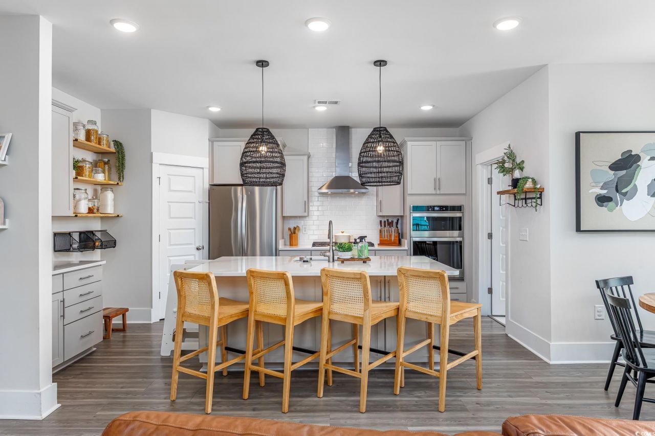 201 Delano Way Photo 13