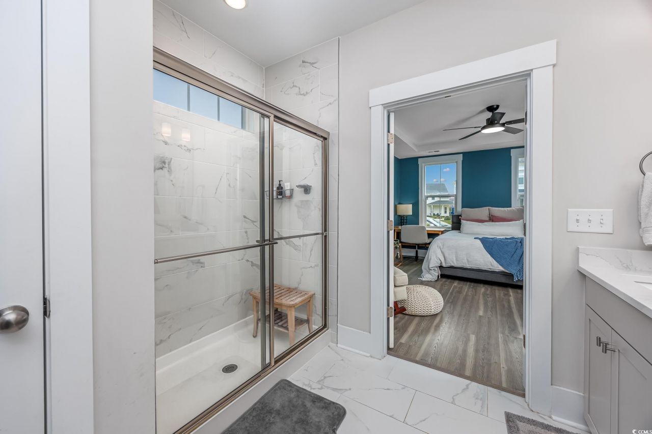 201 Delano Way Photo 26