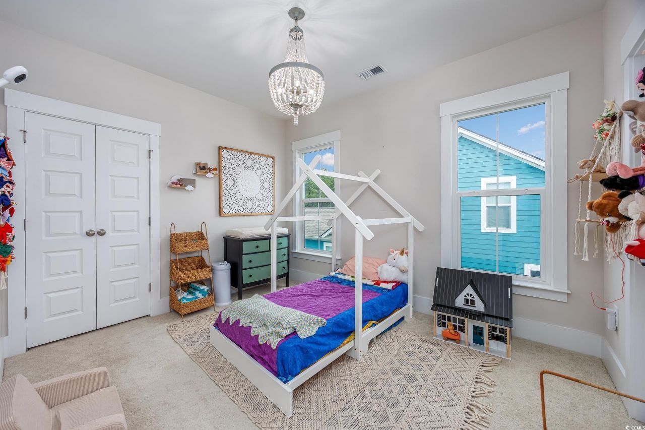 201 Delano Way Photo 32