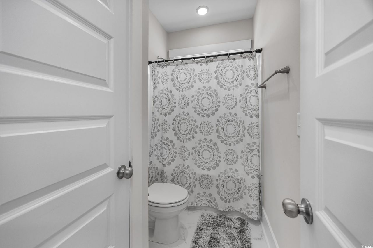 201 Delano Way Photo 34