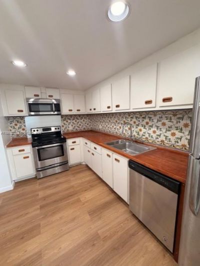 150 SE 25th Rd, Unit 6A, Miami, FL 33129 Photo