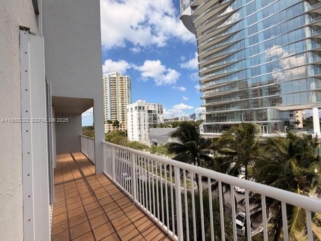 150 SE 25th Rd, Unit 6A, Miami, FL 33129 Photo