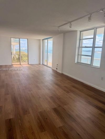 150 SE 25th Rd, Unit 6A, Miami, FL 33129 Photo