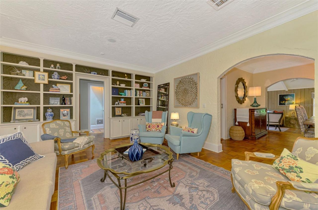 3838 Flores Avenue, Sarasota, FL 34239 Photo