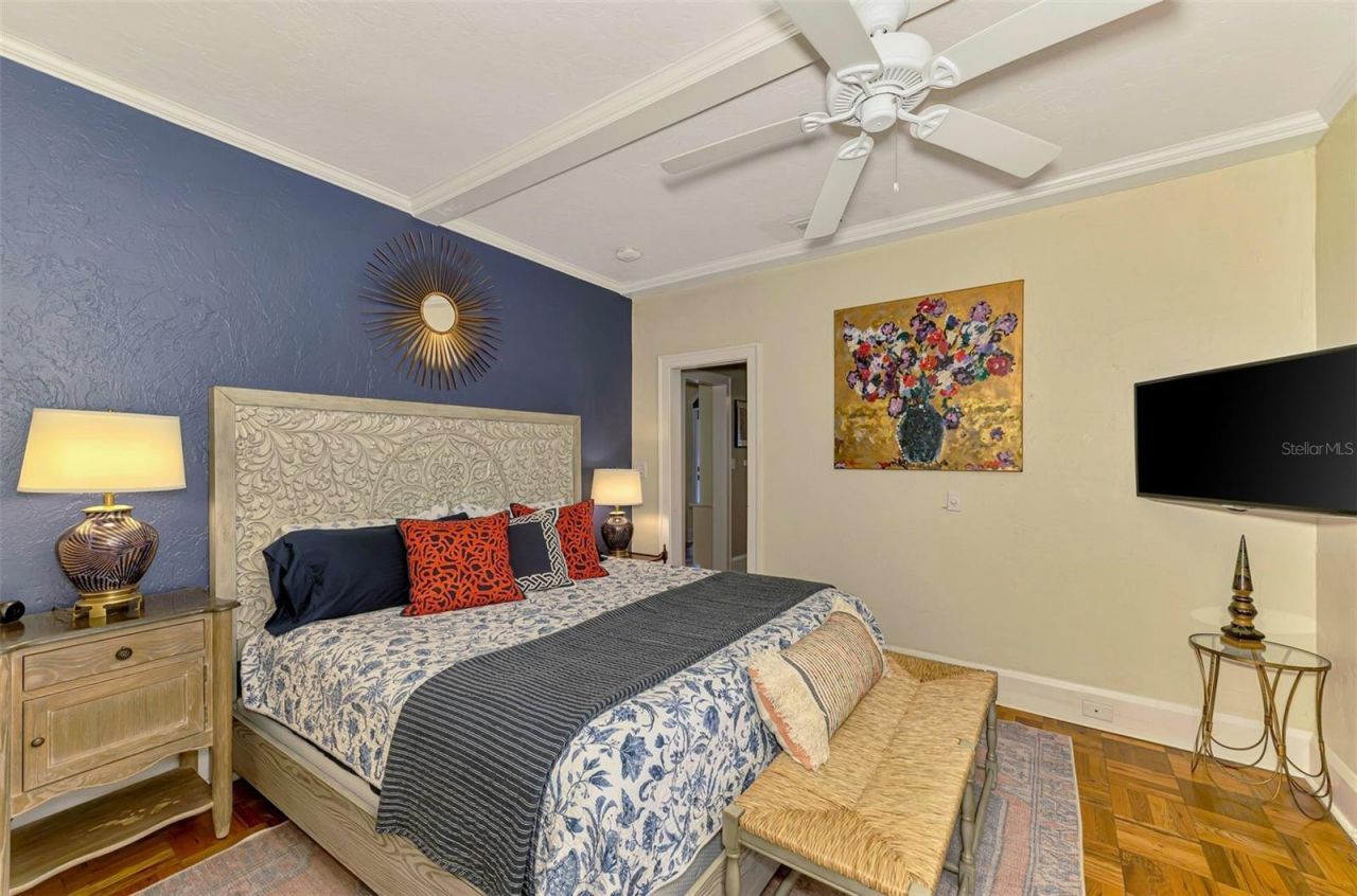 3838 Flores Avenue, Sarasota, FL 34239 Photo