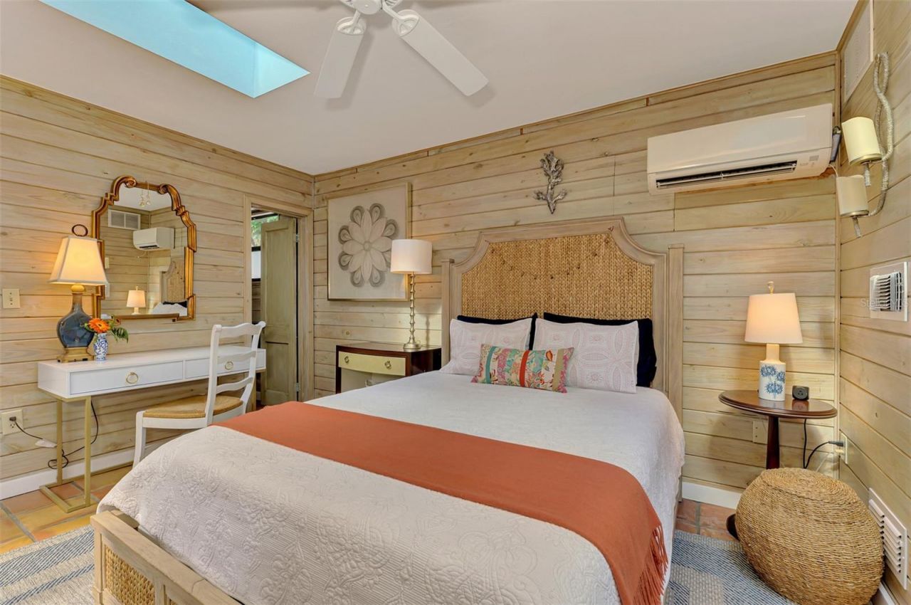 3838 Flores Avenue, Sarasota, FL 34239 Photo